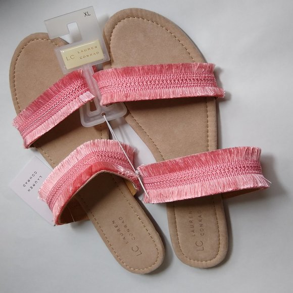 New LC Lauren Conrad Coral Boho Fringe Sandals - Picture 4 of 6